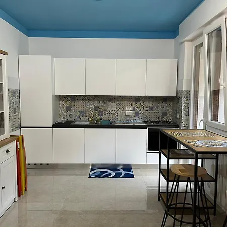 Tami Holidays Lägenhet