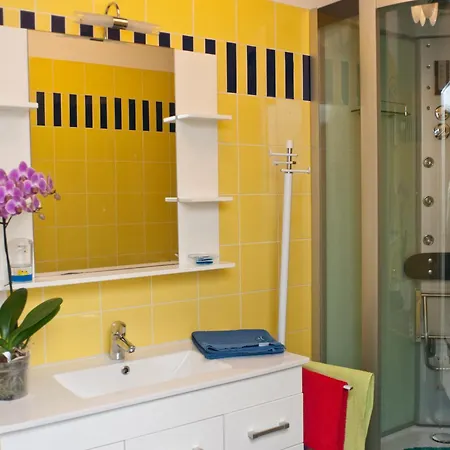 Apartamento Tami Holidays *