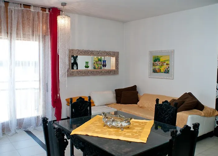 Tami Holidays Apartman *
